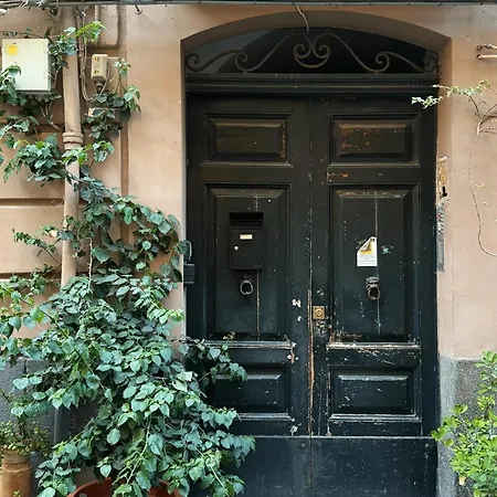 Talia Apartment